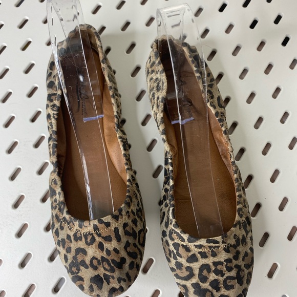 Lucky Brand Cheetah Ballet Slip Ons - Picture 9 of 9